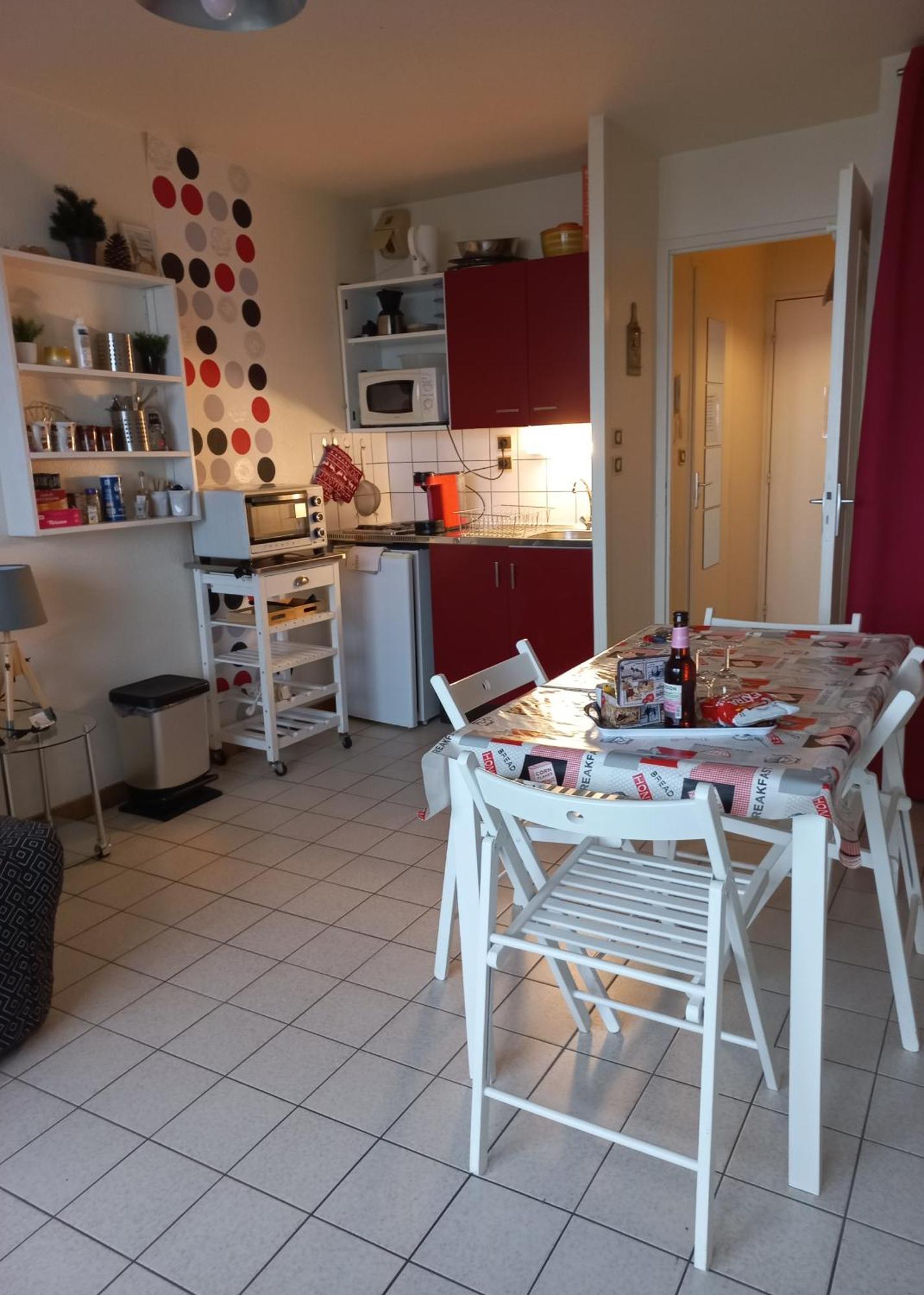 Les Bleuets Apartment